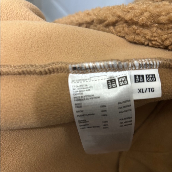 Uniqlo Sherpa Teddy Car Coat - Picture 3 of 3